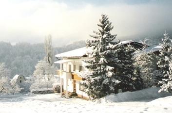Gastehaus Winkler Hotel Karres ภายนอก รูปภาพ